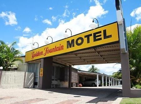 Golden Fountain Motel 록햄프턴 외부 사진