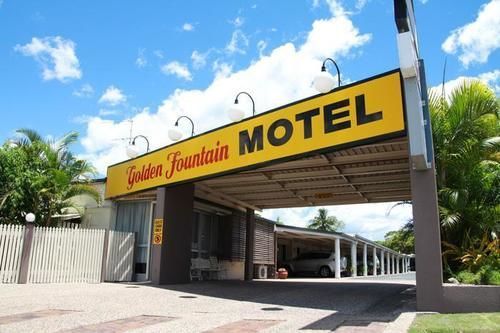 Golden Fountain Motel 록햄프턴 외부 사진